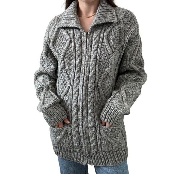 Vintage Mens Ecuadorian Hand Knit Gray Cable Knit Fisherman Chunky Cardigan Sz L - Picture 2 of 5